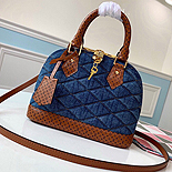̺                   M55048