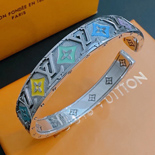 ̺      SY85600